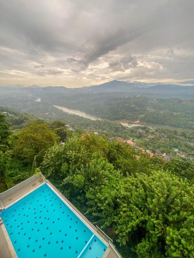 Mount Blue Kandy Exterior photo